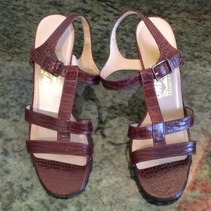 Salvatore Ferragamo shoes heels  7.5 narrow